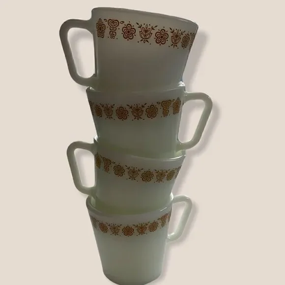 4 Vintage Gold Butterfly Pyrex Milk Cups - Picture 5 of 5